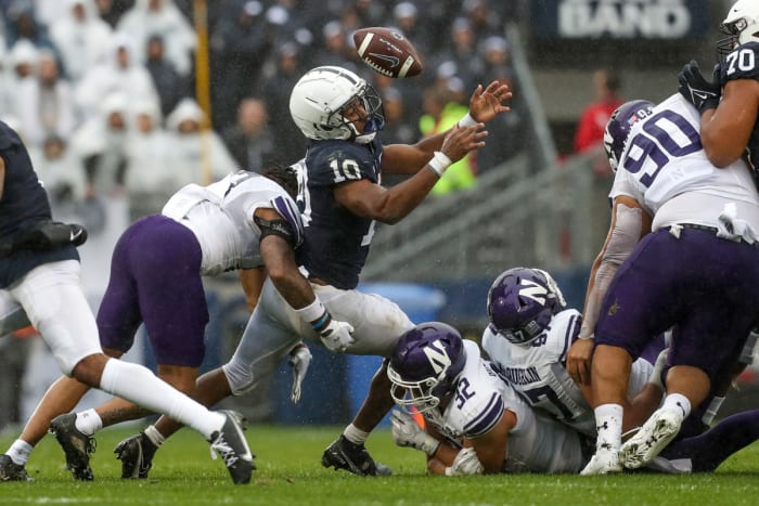 Penn State running back Nicholas Singleton